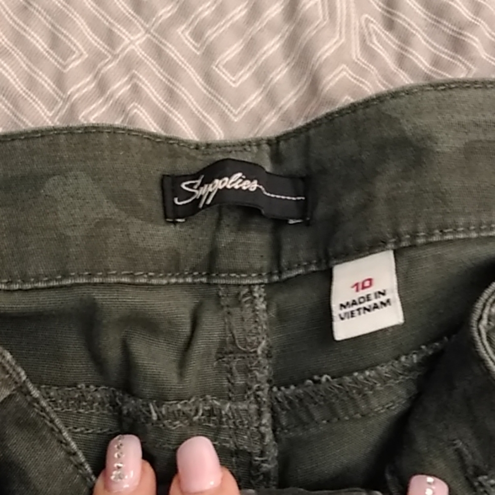 Jeans - Picture 2 of 4